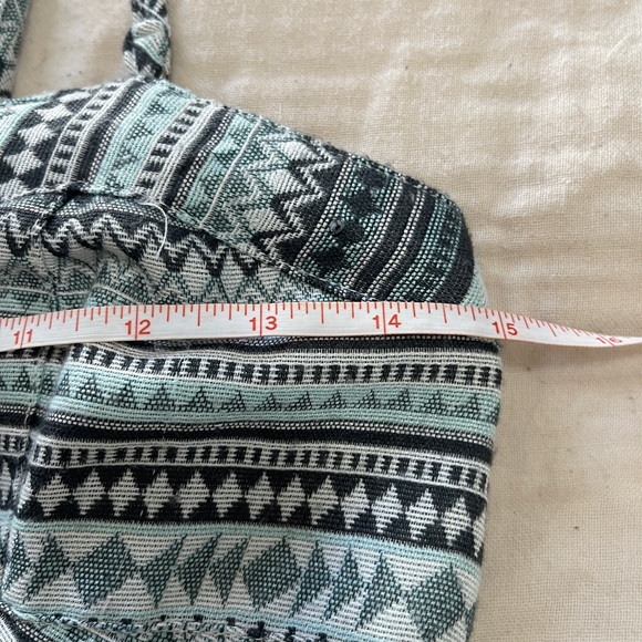 Aeropostale Womens Dress Size S Petite Green Aztec Print Spaghetti Strap Mini - Picture 10 of 11